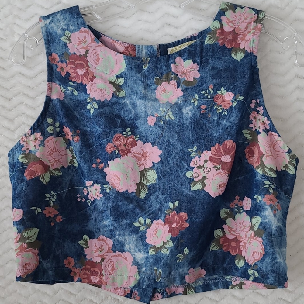 Alythea floral top